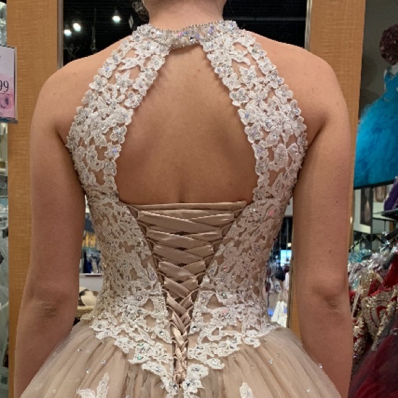 Exquisite Mori Lee Dress - Picture 7 of 11